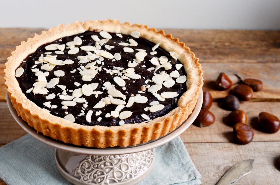 CROSTATA CON MANDORLE, CASTAGNE E CREMA DI CIOCCOLATO